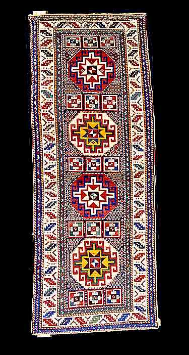 A Moghan Memling Gul long rug