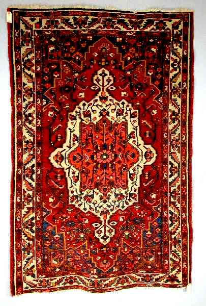Oriental rugs Bakhtiari Rug, Shalamzar, Chahar Mahal C. 1930