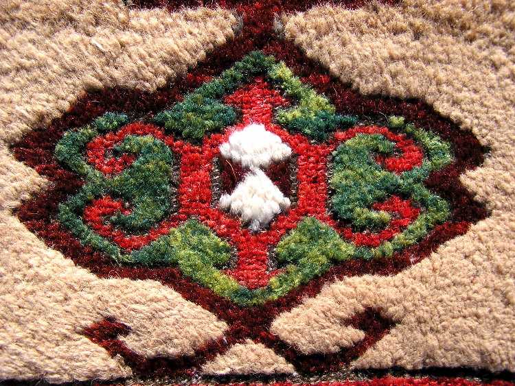 Turkish Rugs: Karapinar Rug Single medallion composition from Ed Krayer 