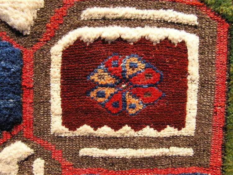Turkish Rugs: Karapinar Rug Single medallion composition from Ed Krayer 