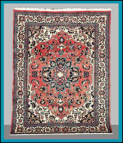 Red Coral Serabi Heriz Carpet