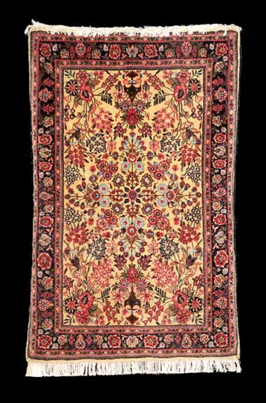 Persian Rugs: Late 20th Century Sarouk Rug