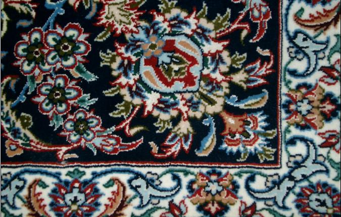 Isfahan Rugs Persian Rugs Details of the corner of the carpet in Picture 10