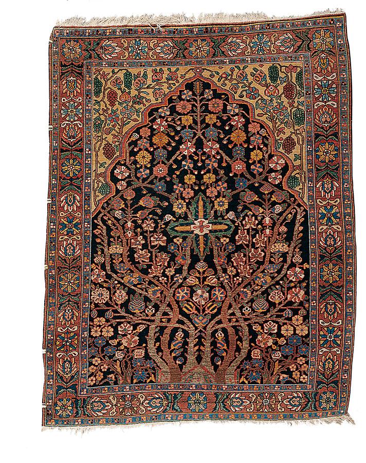 Sarouk Rugs: Mahal Prayer Rug C. 1900 Sotheby's lot 419 