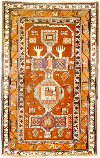 Oriental Rugs: Genje Prayer Rug Evan after more than twenty five years Harold Keshishian still packs them in when he speaks at the Textile Museum. In the years since Harold helped start the popular Saturday morning programs at the Textile Museum he has been a very popular speaker. Saturday November 22, 1997 was no exception not only was it standing room only, but late attendees were turned away because the room could hold no more people. 