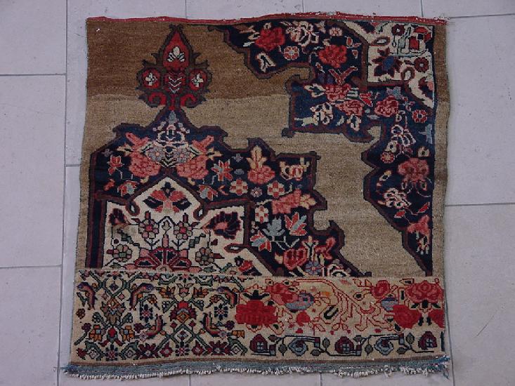 Wagireh Rugs: Bidjar-Wagireh. 